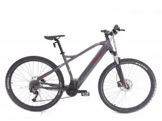 BH Atom 29 svart/röd - Medium
