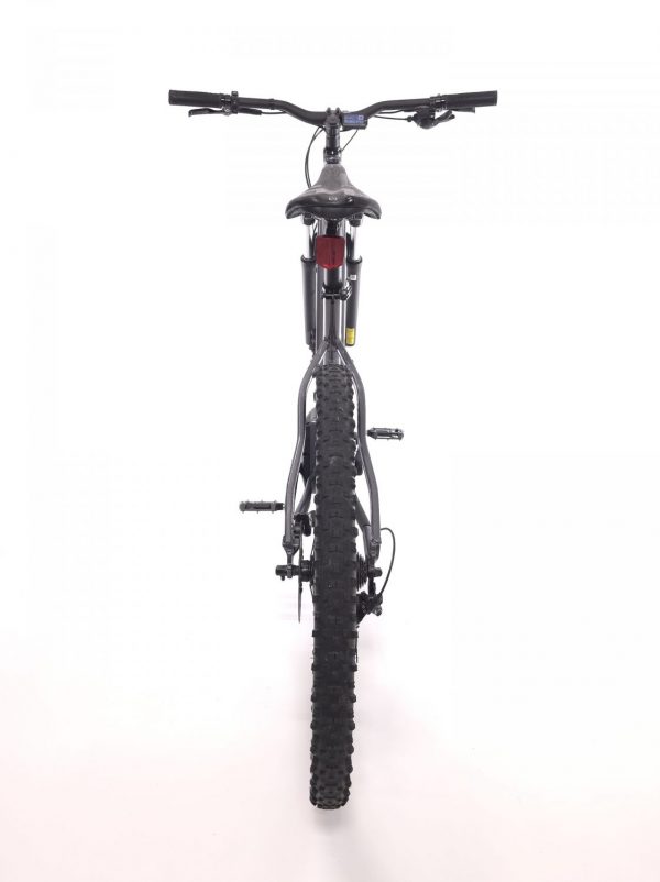 BH Atom 29 svart/röd - Medium - Image 8